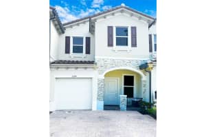 5544 Nw 27th Pl 1, Lauderhill
