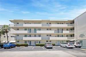 1333 E Hallandale Beach Blvd 105, Hallandale Beach