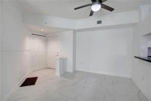 17100 N Bay Rd #1210, Sunny Isles Beach, FL 33160, - MLS#A11828898