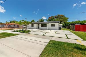 9360 SW 16th St, Miami, FL 33165, - MLS#A11828912