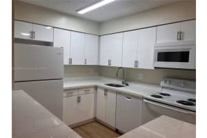 19740 SW 103rd Ct APT 108, Cutler Bay, FL 33157, - MLS#A11828923