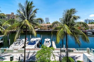 2950 NE 188th St APT 202, Aventura, FL 33180, - MLS#A11828927