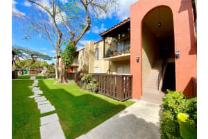 10794 N Kendall Dr APT B6, Miami, FL 33176, Sold 10/01/25