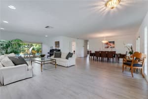 8121 SW 139th Ter, Palmetto Bay, FL 33158, - MLS#A11828937