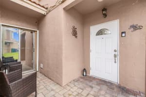 8252 NW 191st Ln #15R, Hialeah, FL 33015, Sold 09/10/25