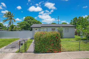 14971 Polk St, Miami, FL 33176, - MLS#A11828969