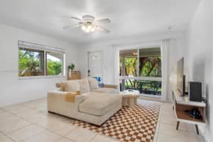 220 NW 35th Ct, Oakland Park, FL 33309, - MLS#A11828972