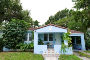530 Nw 46th St, Miami