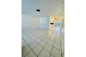 2051 Ne 25th Ave 1 Pompano Beach, FL 33062 - MLS#A11829024