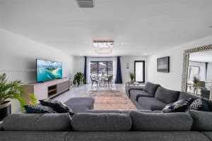 2101 NW 14th Ave, Fort Lauderdale, FL 33311, - MLS#A11829073