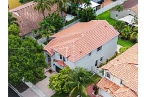 960 NW 185th Ave, Pembroke Pines, FL 33029, Sold 09/09/25