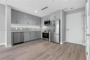 3335 Thomas Ave #207, Miami, FL 33133, - MLS#A11829124