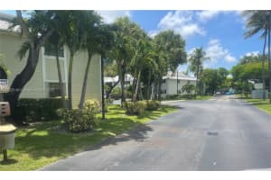 907 NE 199th St APT 106, Miami, FL 33179, - MLS#A11829148