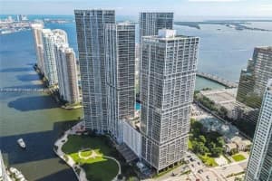 465 Brickell Ave 4004, Miami