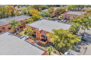 7115 Miami Lakes Dr APT N28, Miami Lakes, FL 33014, Sold 08/28/25