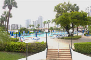 2500 Parkview Dr APT 312, Hallandale Beach, FL 33009, - MLS#A11829155