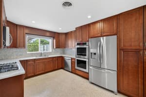 6201 SW 3rd St, Plantation, FL 33317, Sold 10/15/25