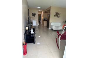 55 NW 204th St APT 10, Miami Gardens, FL 33169, - MLS#A11829169