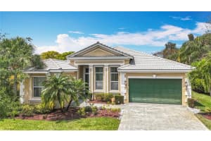 2355 Bellarosa Cir, Royal Palm Beach