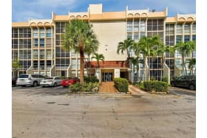 701 Three Islands Blvd 505, Hallandale Beach