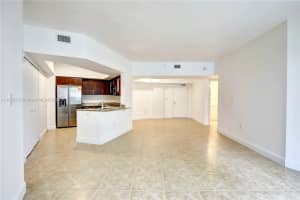 19900 E Country Club Dr APT 216, Aventura, FL 33180, - MLS#A11829215