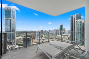 851 NE 1st Ave #3201, Miami, FL 33130, Sold 08/27/25