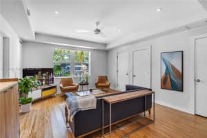 810 11th Street 102, Miami Beach