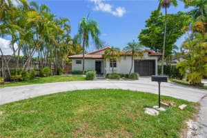 8540 Sw 210 Ter, Cutler Bay