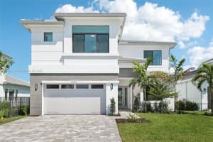 13075 Feathering Way, Palm Beach Gardens