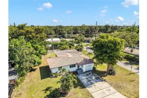 MLS# A11829420, Hollywood, Florida 33020