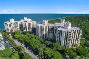 1121 Crandon Blvd APT F201, Key Biscayne, FL 33149, - MLS#A11829427