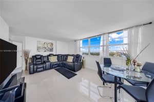 3161 S Ocean Dr APT 1510, Hallandale Beach, FL 33009, - MLS#A11829468