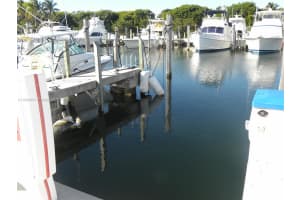 17 Intrepid Coral Gables, FL 33134 Sold 07/31/25