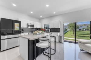 617 Sw 11th St, Florida City