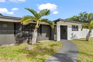 5131 Monroe St, Hollywood, FL 33021, Sold 08/07/25