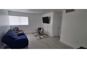 2775 W 62nd St 207, Hialeah
