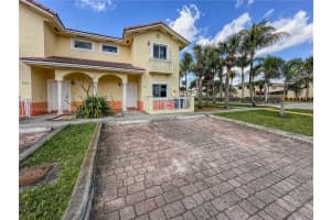 17866 NW 74th Ct, Hialeah, FL 33015, - MLS#A11829705