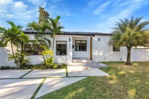 4361 Sw 16th St, Miami