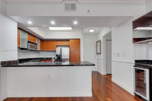 2030 Douglas Rd APT 417, Coral Gables, FL 33134, - MLS#A11829735