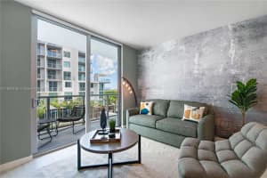 3900 Biscayne Blvd S-818, Miami