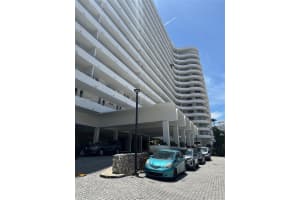 5555 Collins Ave 6z Miami Beach, FL 33140 - MLS#A11829802