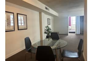 801 Brickell Bay Dr APT 1167, Miami, FL 33131, Sold 08/07/25