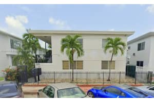 7315 Byron Ave 12, Miami Beach