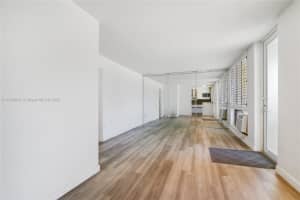 2400 NE 9th St 201, Fort Lauderdale, FL 33304 - MLS#A11829837