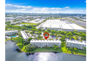2106 S Cypress Bend Dr 203 Pompano Beach, FL 33069 - MLS#A11829866
