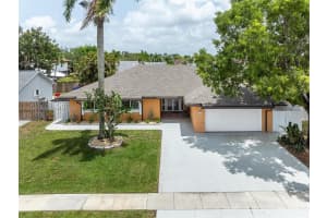 721 Sw 96th Ave, Pembroke Pines