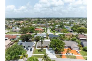 721 SW 96th Ave, Pembroke Pines, FL 33025, - MLS#A11829901