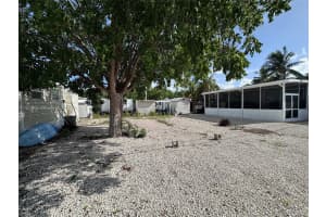 325 Calusa St Key Largo, FL 33037 Sold 07/29/25