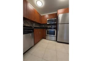 482 NW 165th St Rd A-302, Miami, FL 33169 - MLS#A11830000