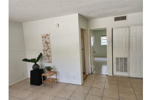 241 SE 9th Ave APT 103, Pompano Beach, FL 33060, - MLS#A11830040